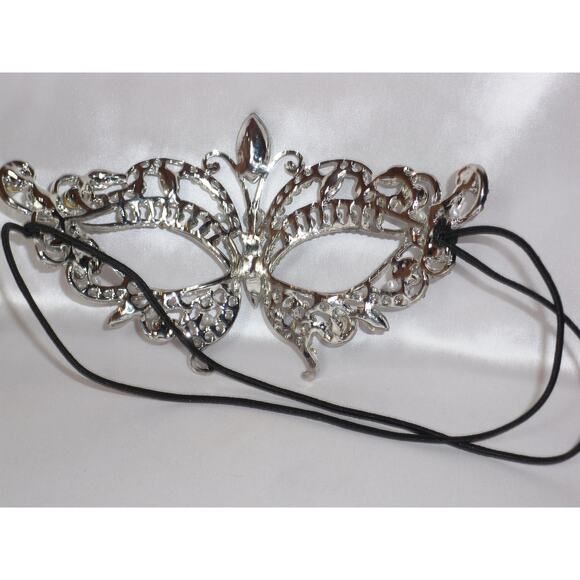 Green rhinestone mask, masquerade costume ball party costume prom bridal mask - Picture 4 of 8